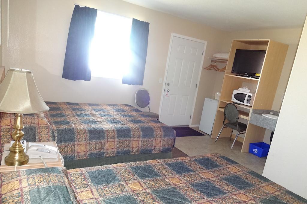 King'S Hotel & Motel By Elevate Rooms Shaunavon Rom bilde