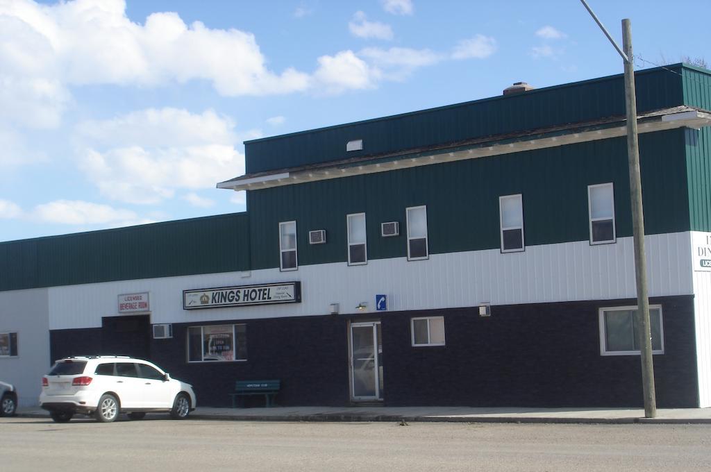 King'S Hotel & Motel By Elevate Rooms Shaunavon Eksteriør bilde