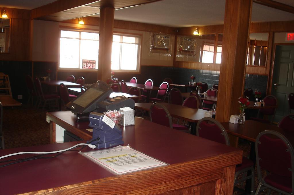 King'S Hotel & Motel By Elevate Rooms Shaunavon Eksteriør bilde