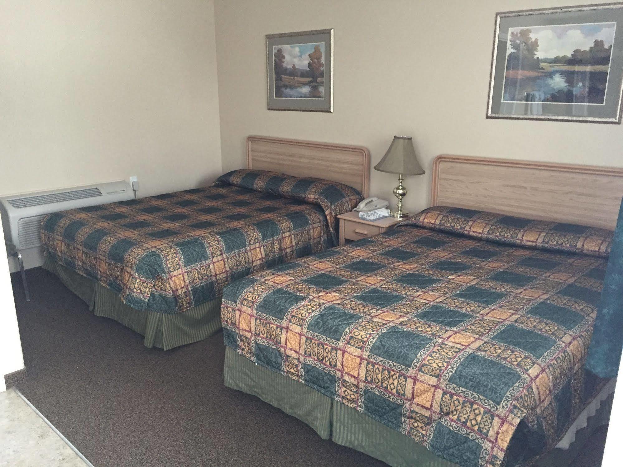 King'S Hotel & Motel By Elevate Rooms Shaunavon Eksteriør bilde