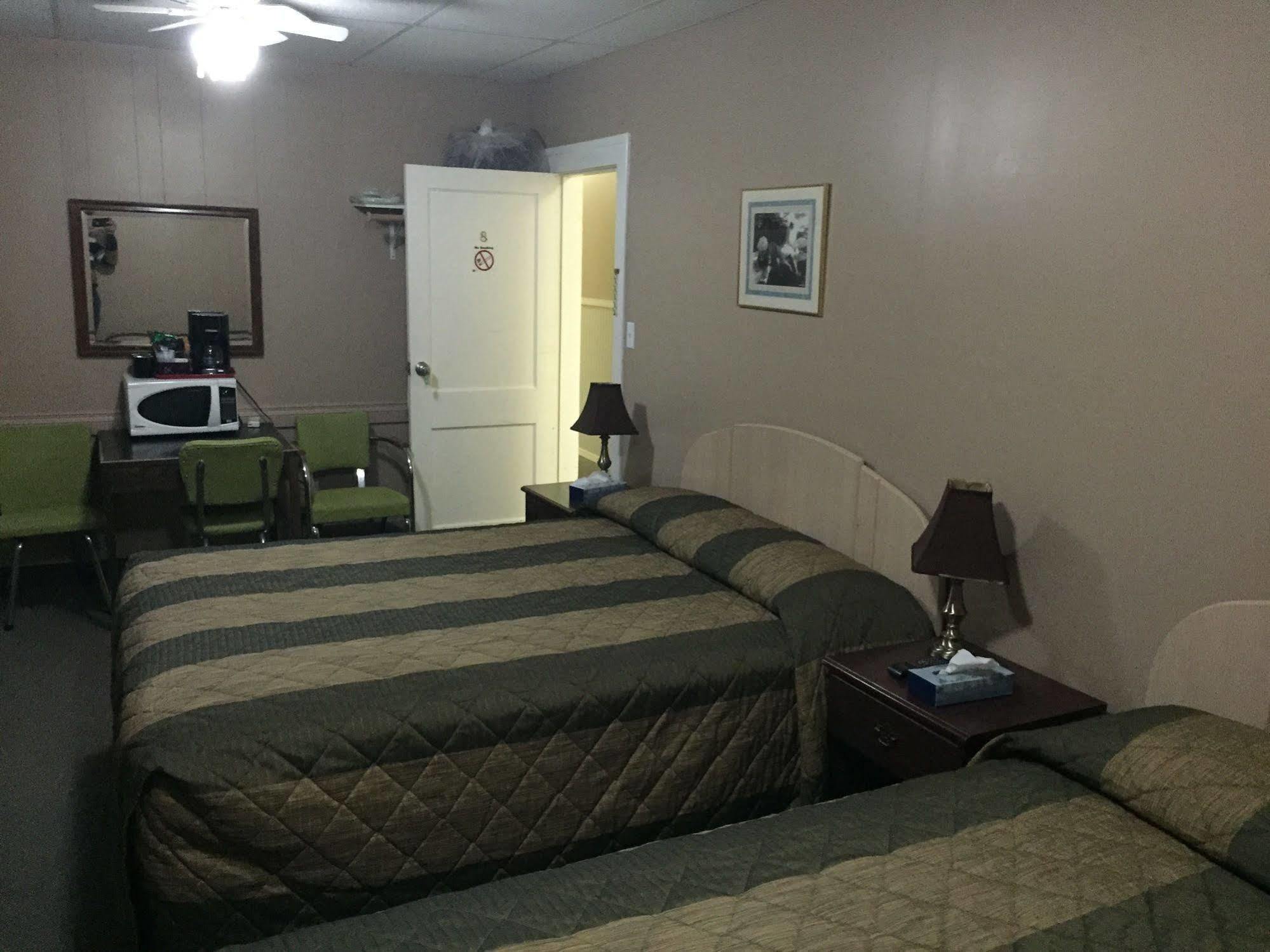 King'S Hotel & Motel By Elevate Rooms Shaunavon Eksteriør bilde